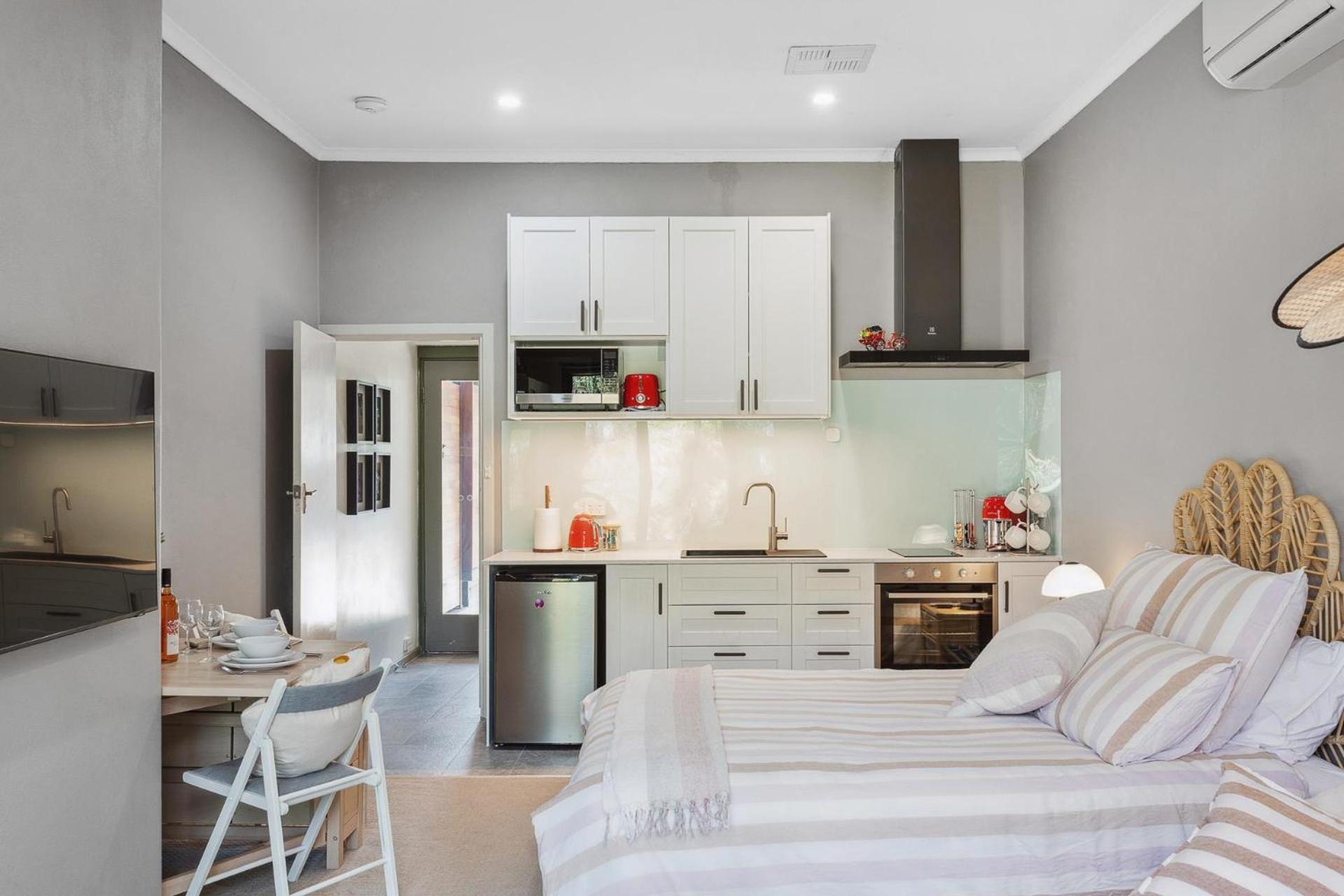 Haven Studio Hideaway Near Airport Perth Bagian luar foto